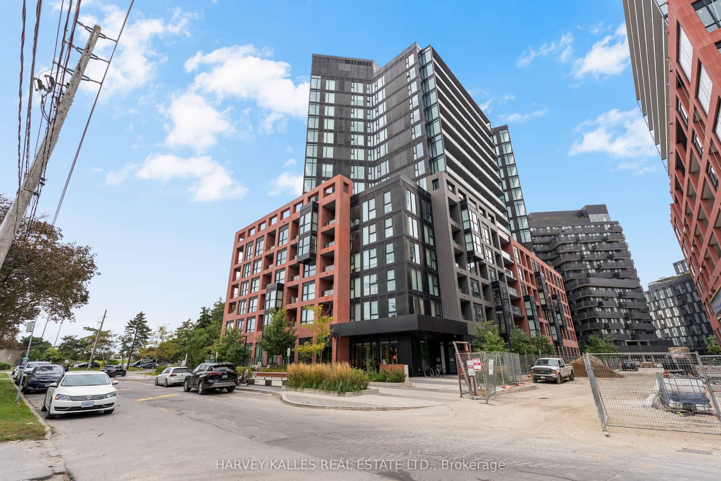 8 Tippett Road 1105, Toronto, ON M3H 0E7