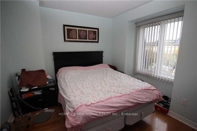 76 Pond Drive, Markham, ON L3T 7V2