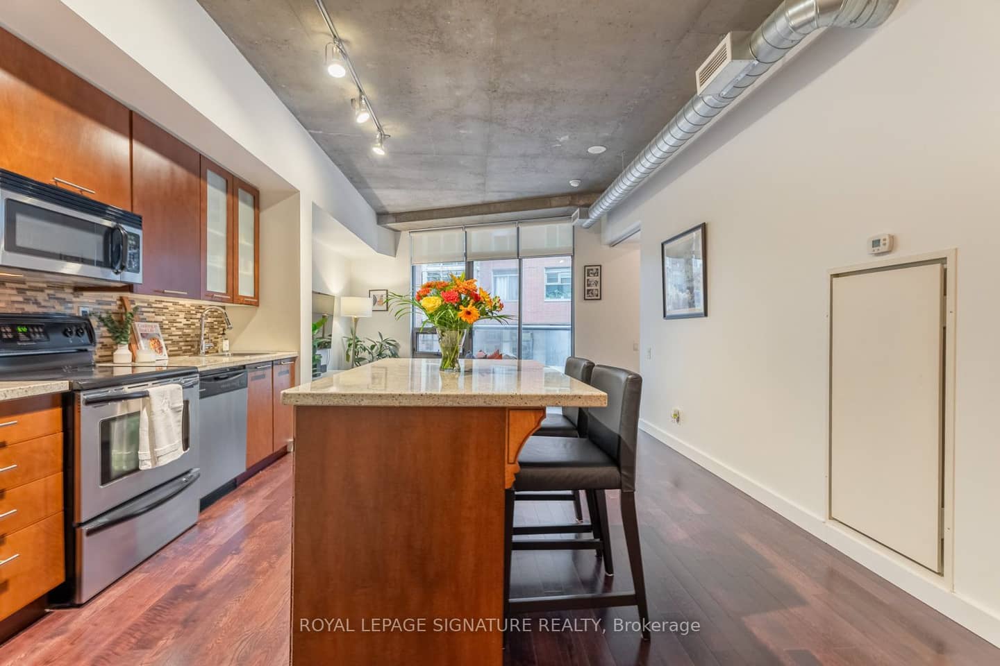 33 Mill Street 210, Toronto, ON M5A 3R3