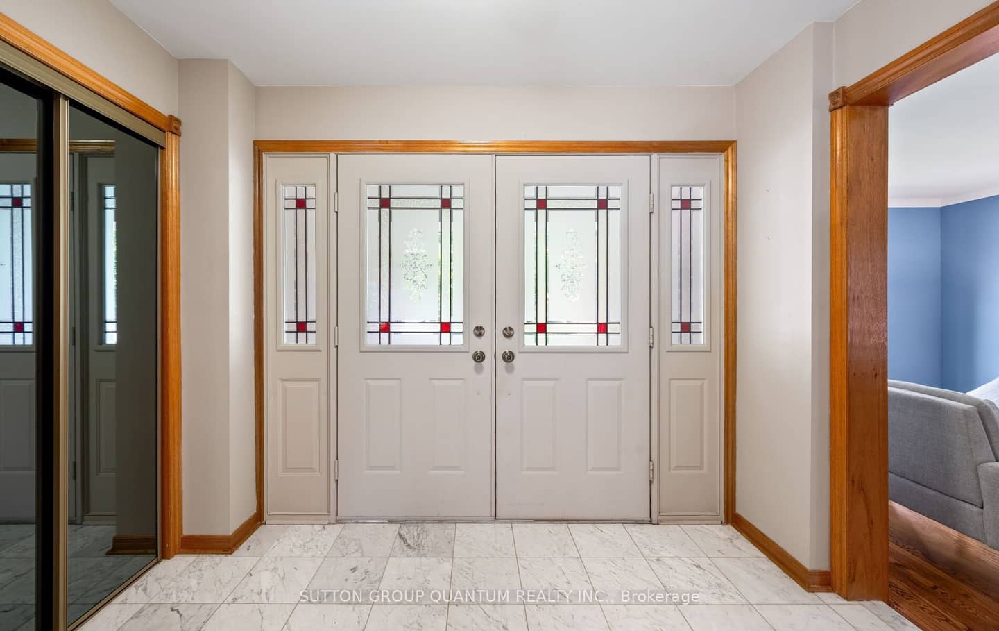 1896 Stoneybrook Court, Mississauga, ON L5L 3W2