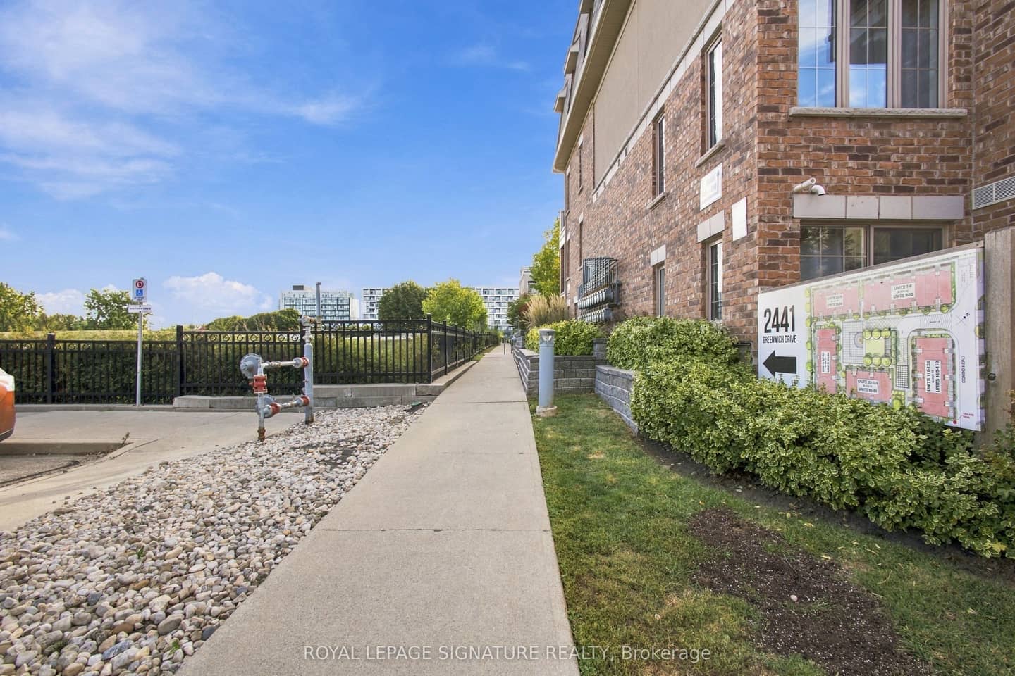 2441 Greenwich Drive 61, Oakville, ON L6M 0S3