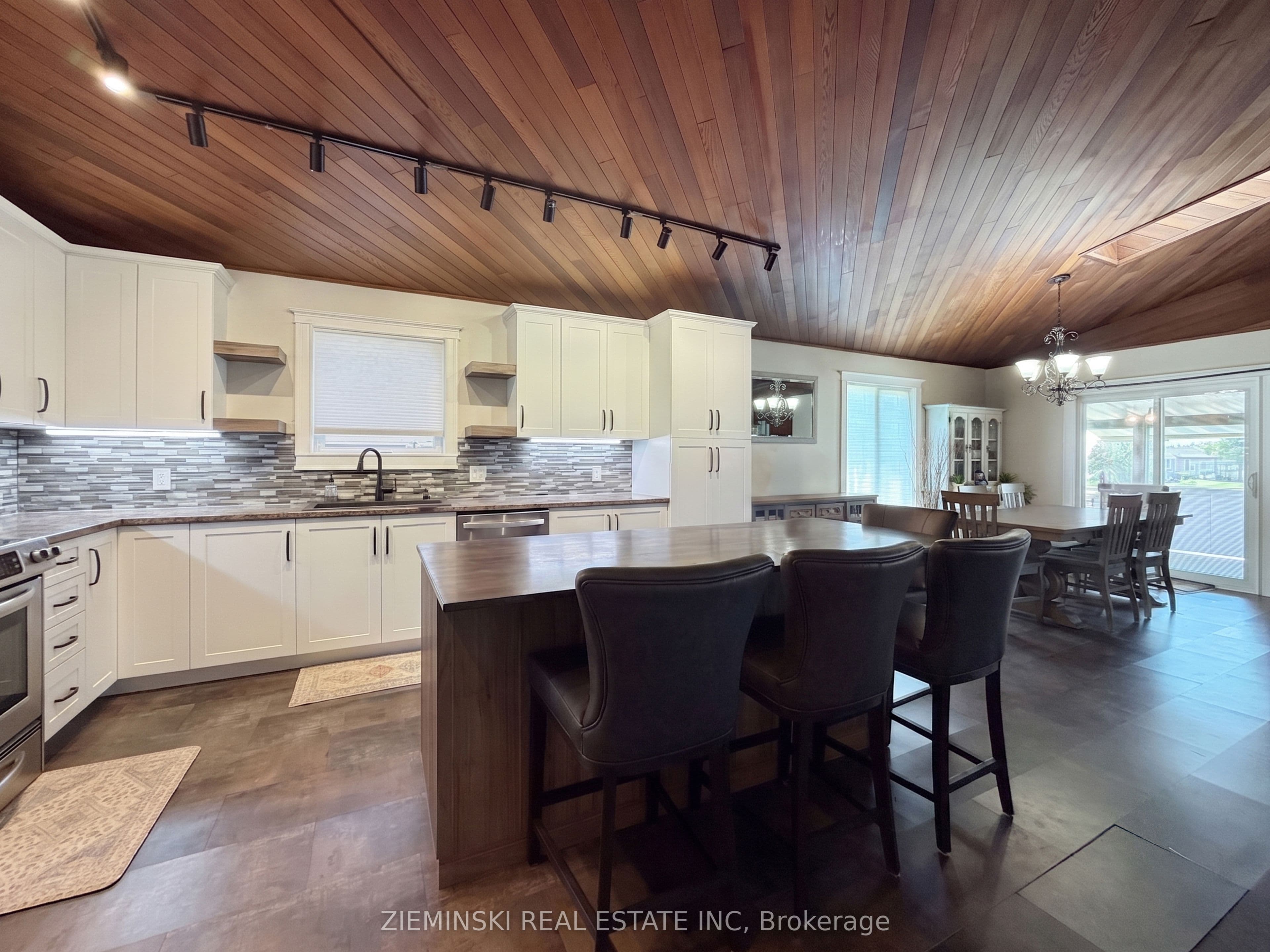 340 Church Street, Iroquois Falls, ON P0K 1G0