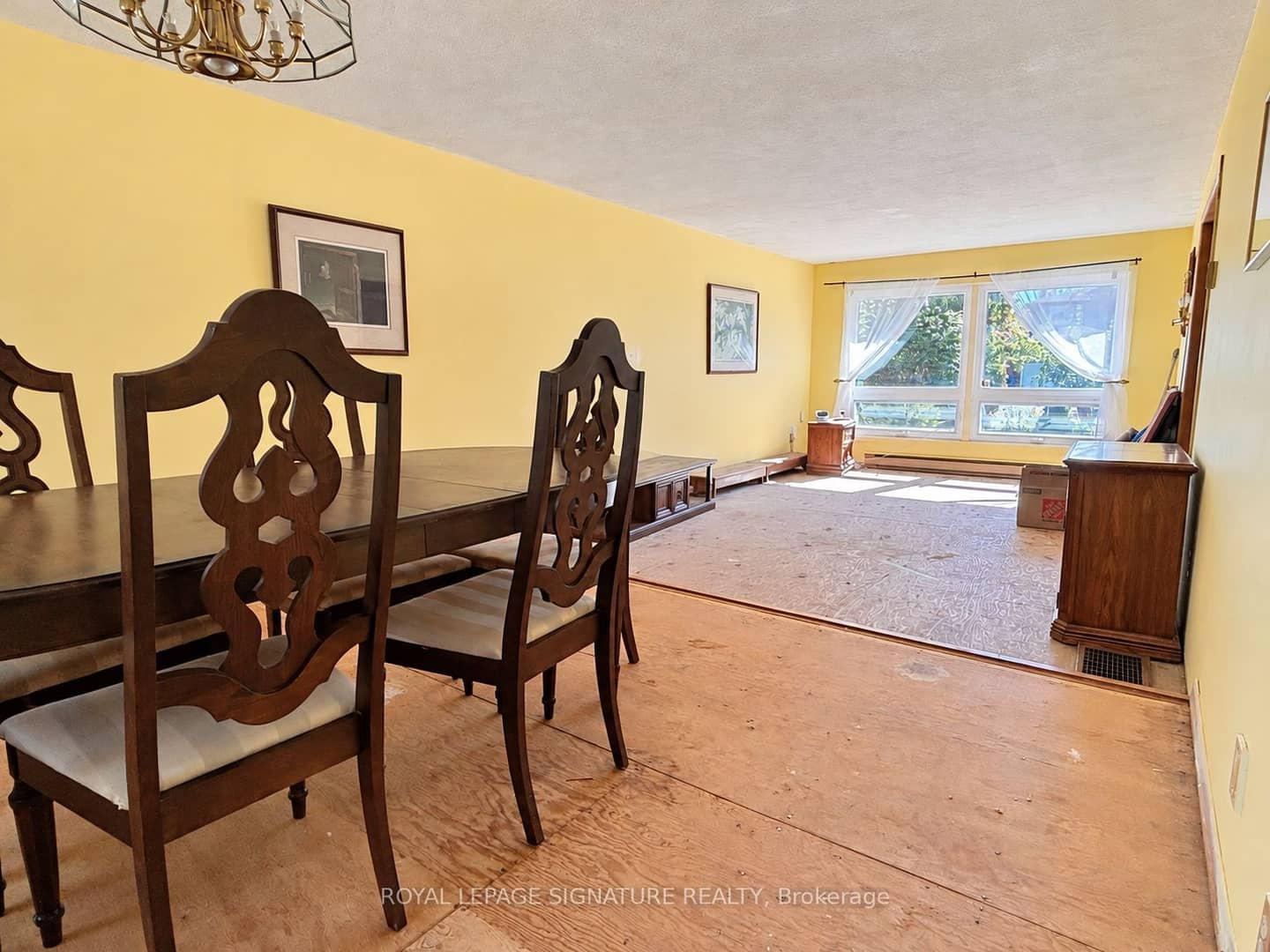 1476 Fieldlight Boulevard, Pickering, ON L1V 2S4