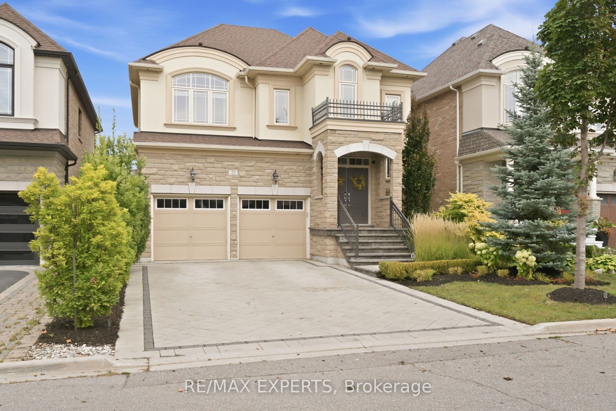22 Garyscholl Road, Vaughan, ON L4H 3R3