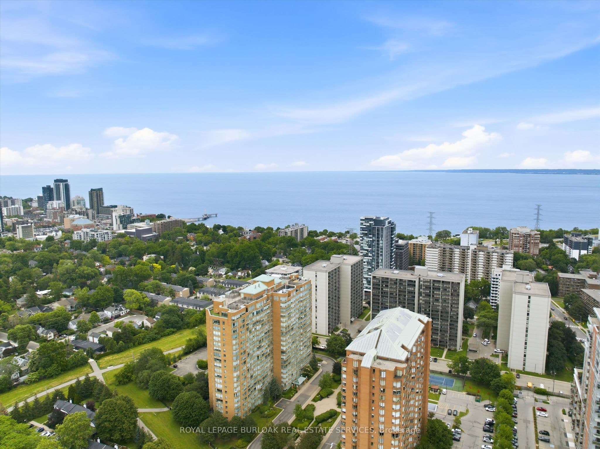1276 Maple Crossing Boulevard 110, Burlington, ON L7S 2J9