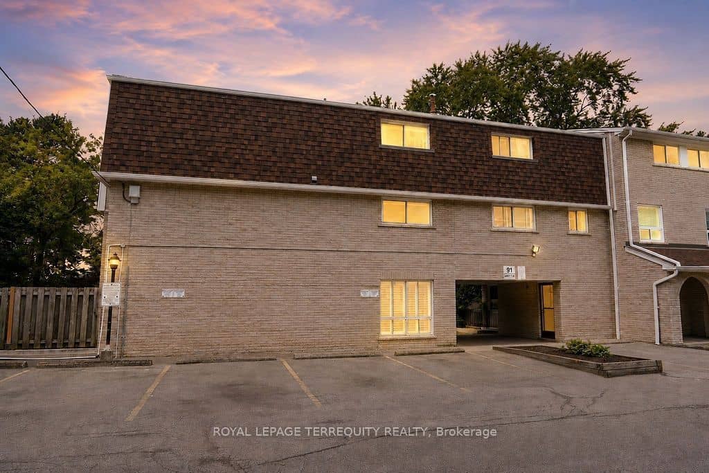 91 Rameau Drive 7, Toronto, ON M2H 1T6