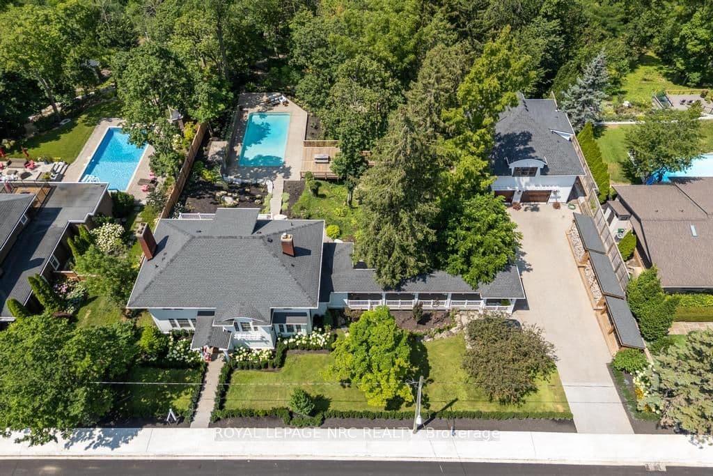 50 Hillcrest Avenue, St. Catharines, ON L2R 4Y1