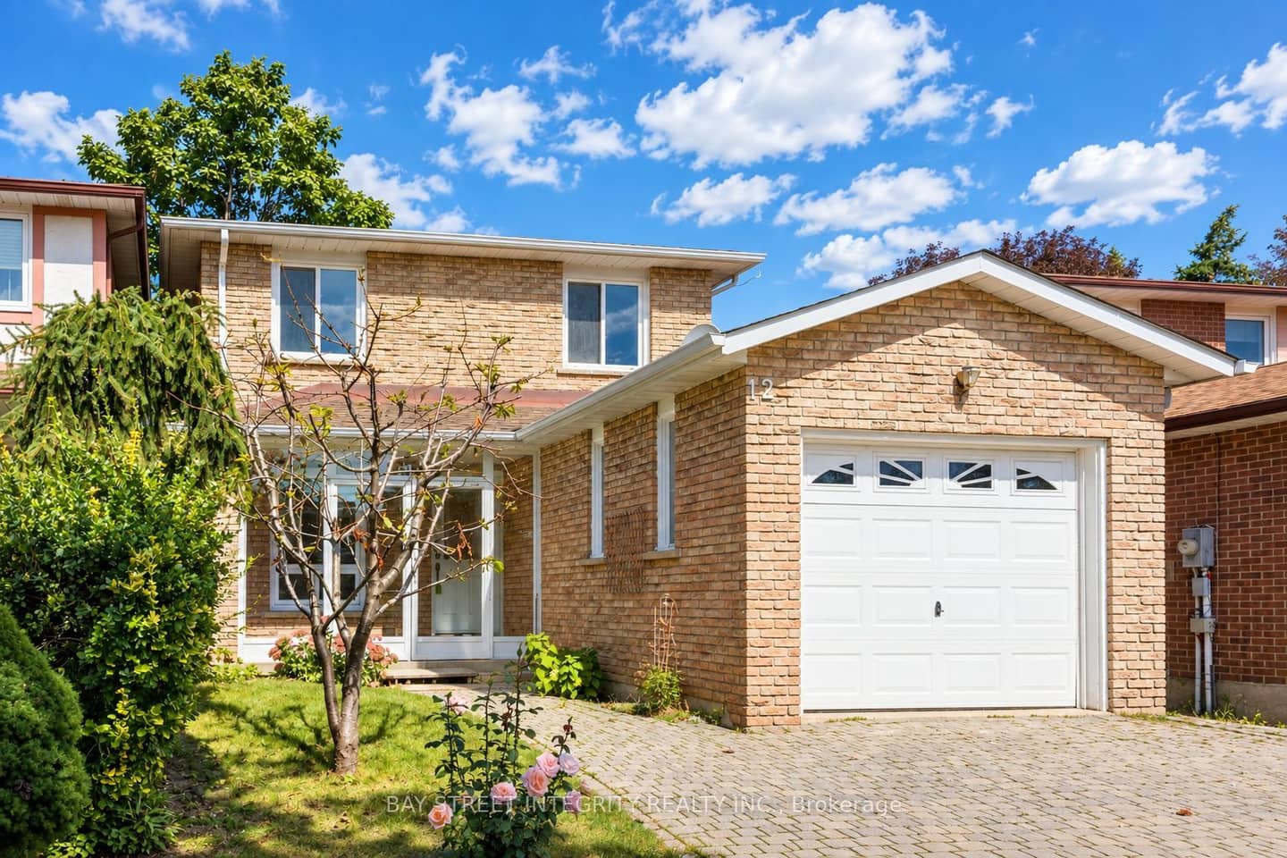 12 Charnwood Place, Markham, ON L3T 5H3