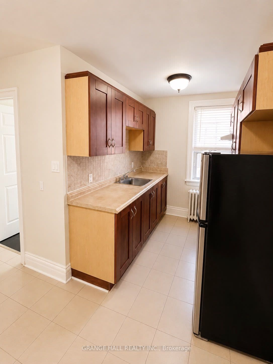 229 Vaughan Road 22, Toronto, ON M6C 2S5