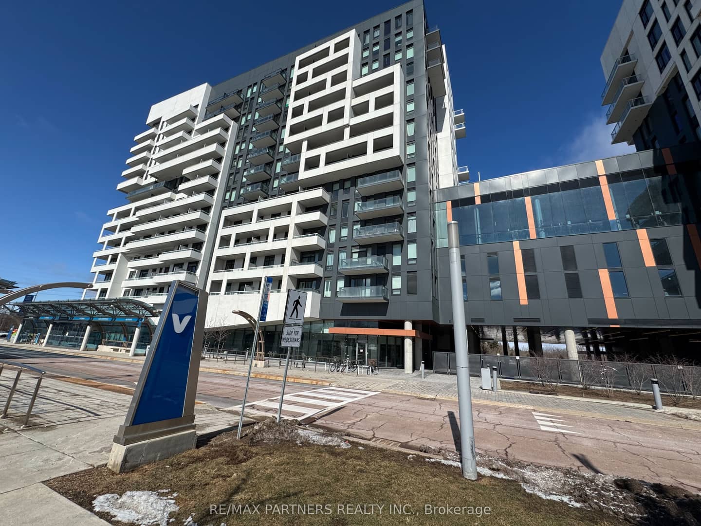 10 rouge valley Drive W 1313a, Markham, ON L6G 0G9