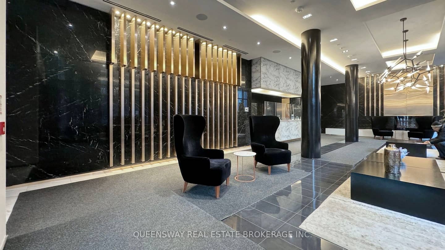 101 Erskine Avenue 1605, Toronto, ON M4P 0C5
