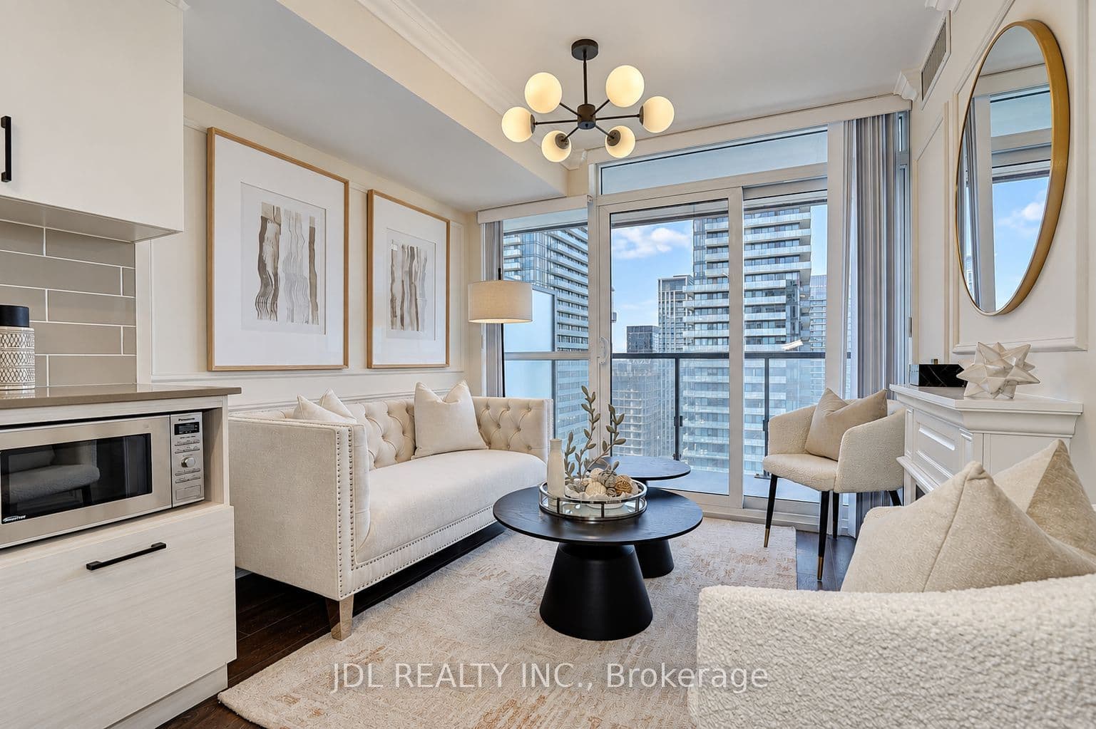 125 Redpath Avenue 2801, Toronto, ON M4S 0B5