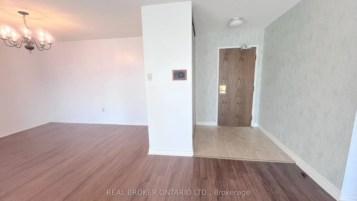 333 Clark Avenue W 509, Vaughan, ON L4J 7K4