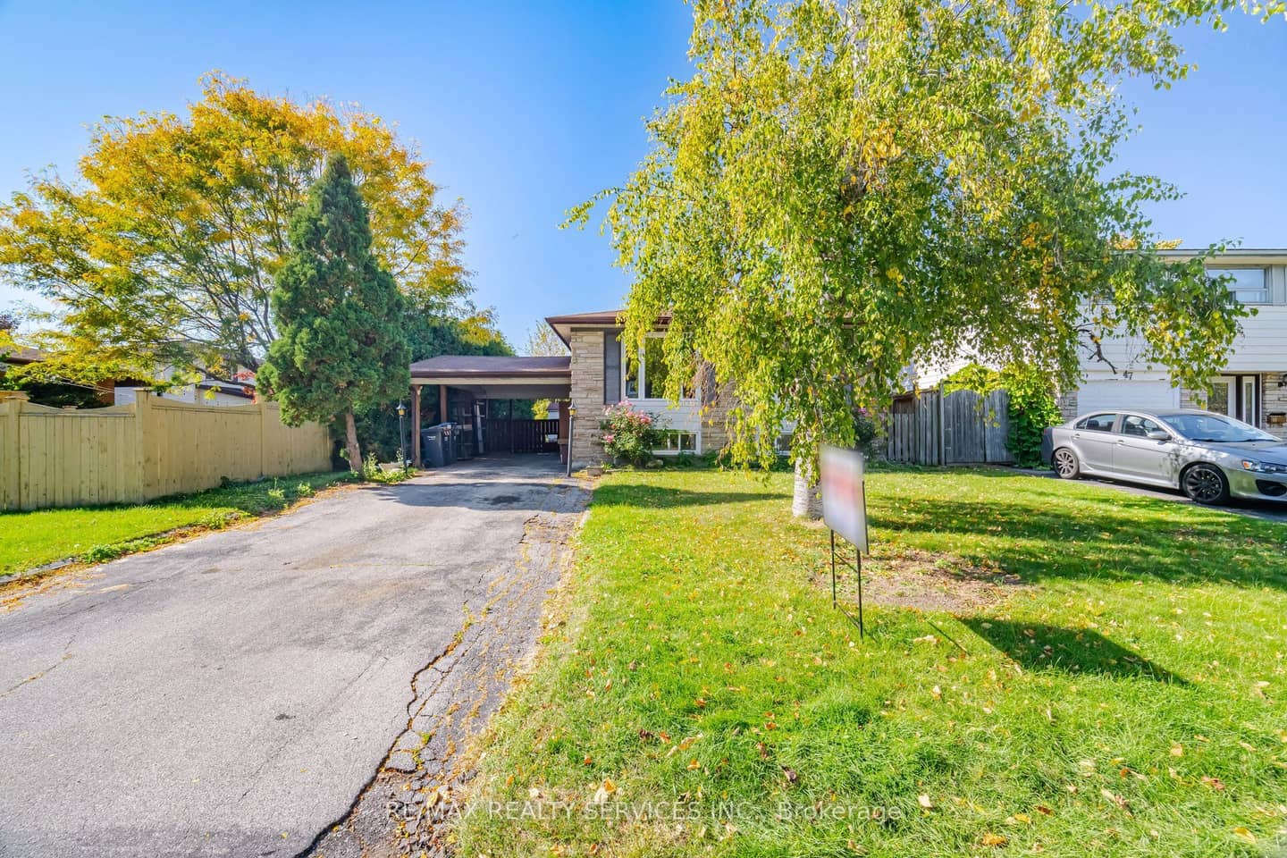 49 Ferndale Crescent, Brampton, ON L6W 1G1