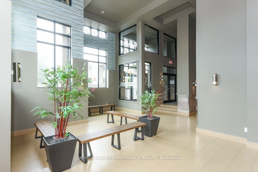 429 Kent Street 518, Ottawa Centre, ON K2P 1B5