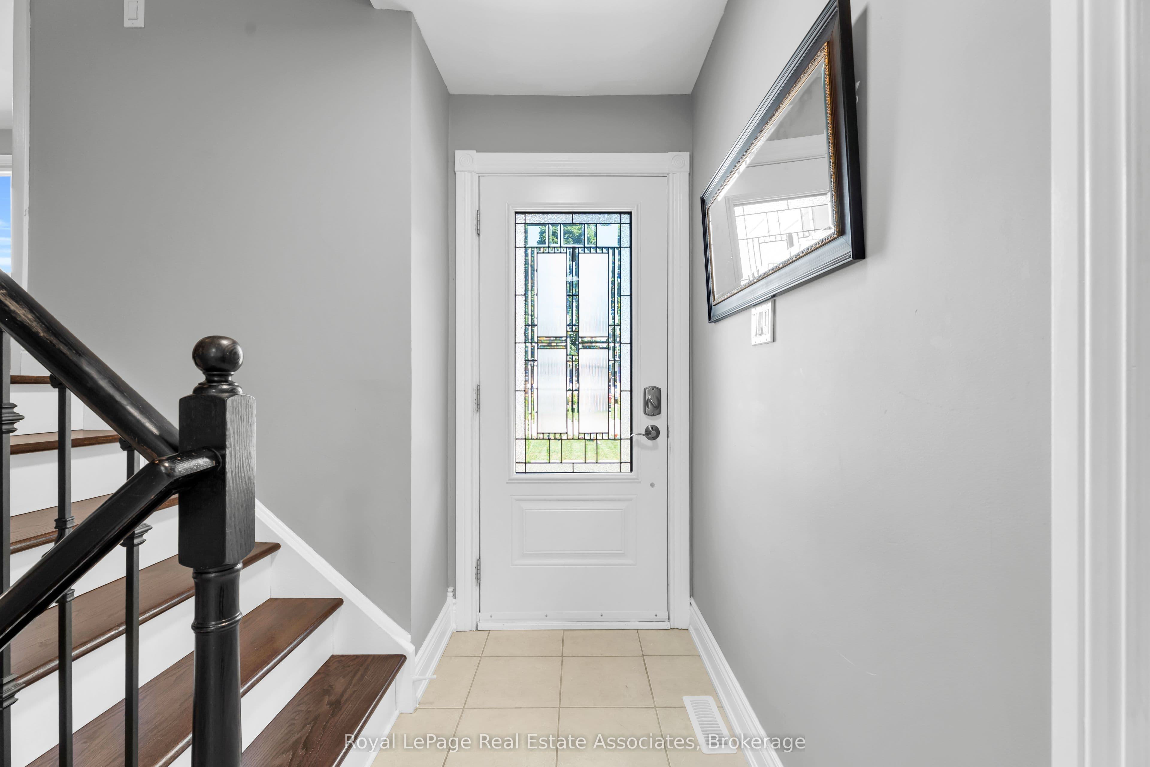233 Elmore Drive, Halton Hills, ON L7J 1T8