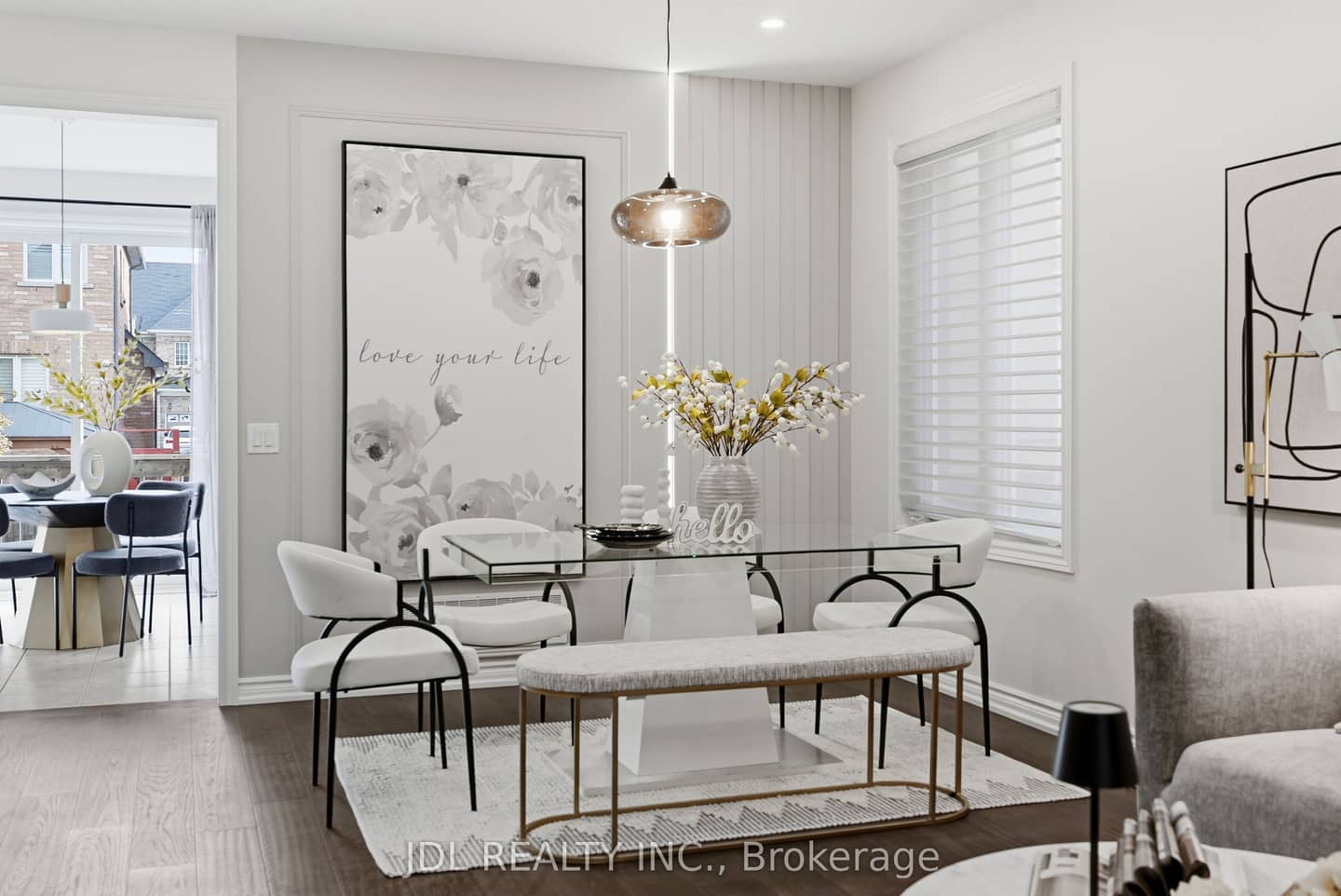 15 Beacon Point Street, Markham, ON L6E 0P3