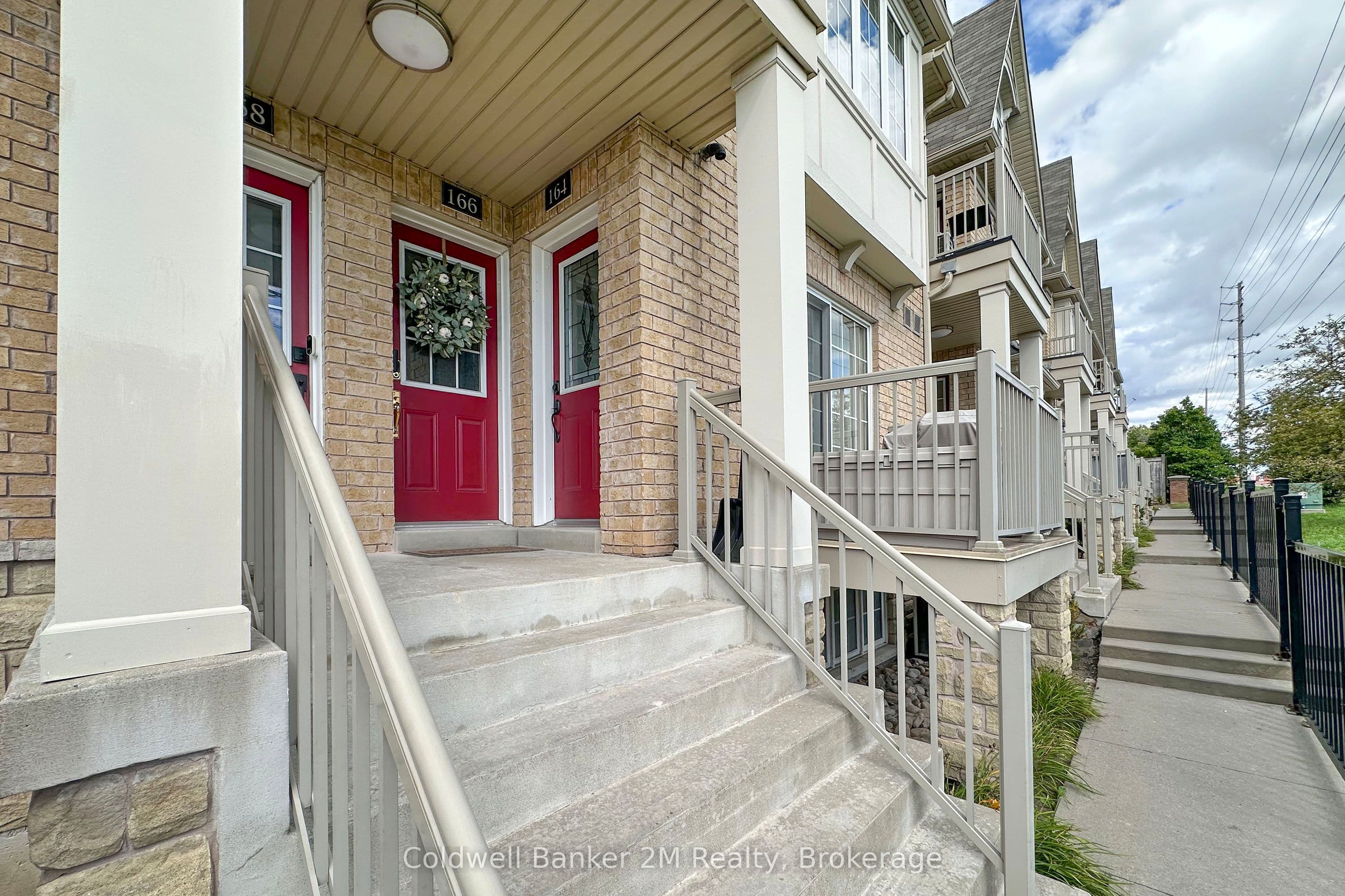 164 Kingston Road W, Ajax, ON L1T 0M9