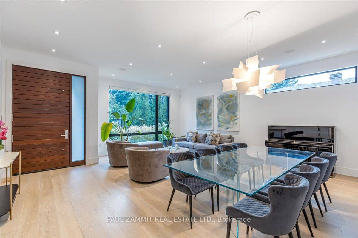 14 Rothsay Road, Markham, ON L3T 3J7