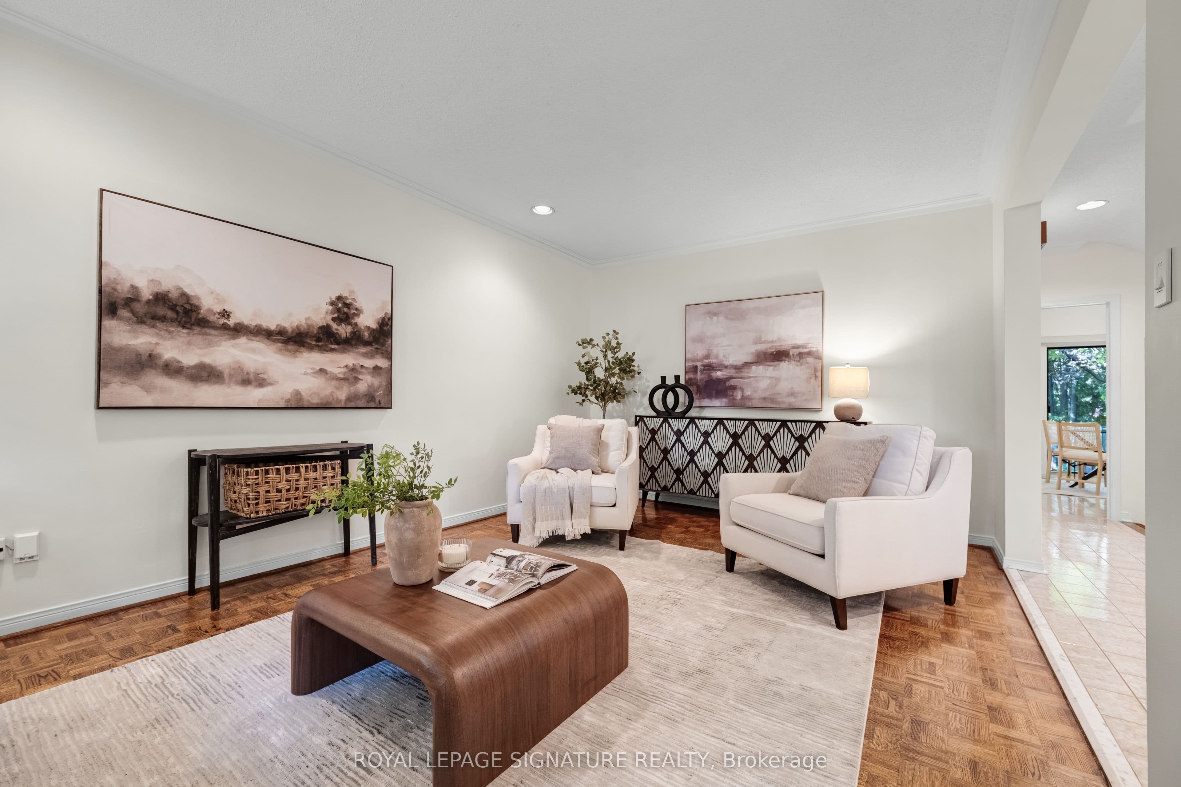 54 Ambrose Road, Toronto, ON M2K 2W9