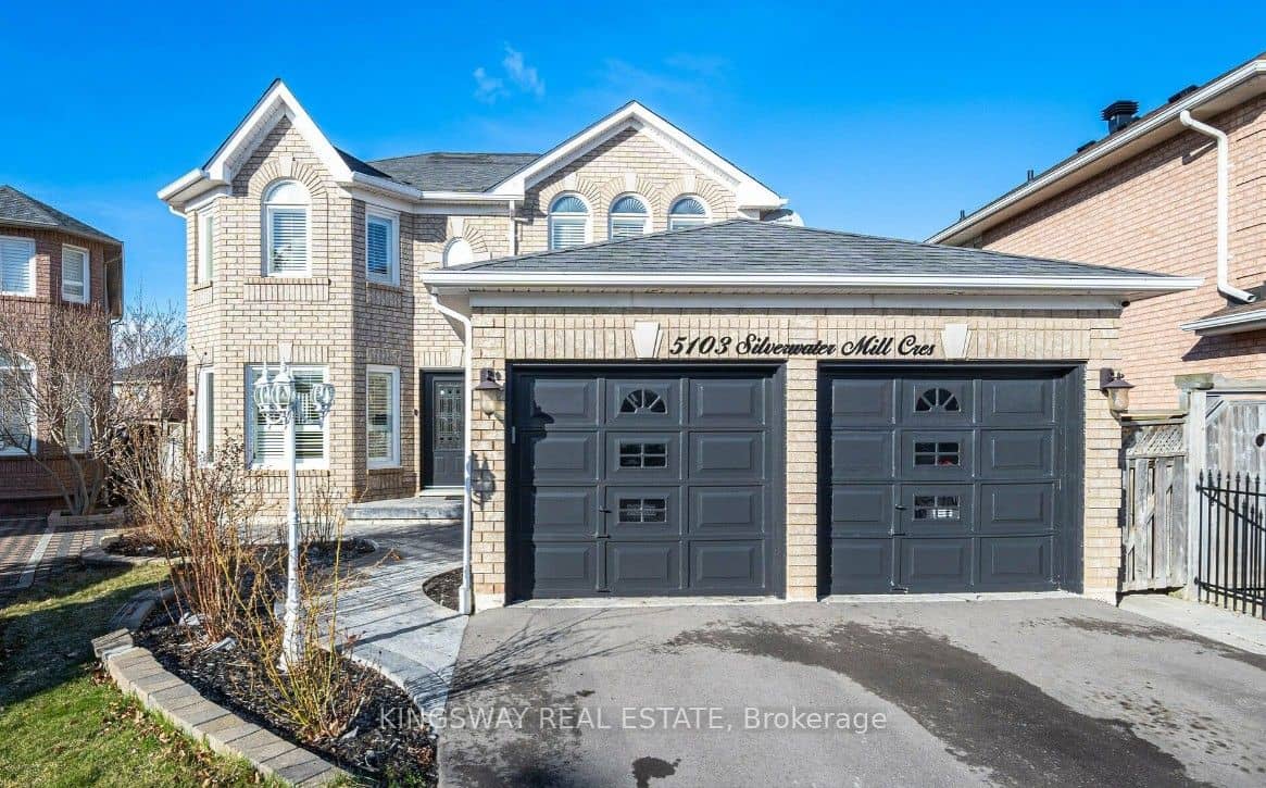 5103 Silverwater Mill Crescent, Mississauga, ON L5V 2B2