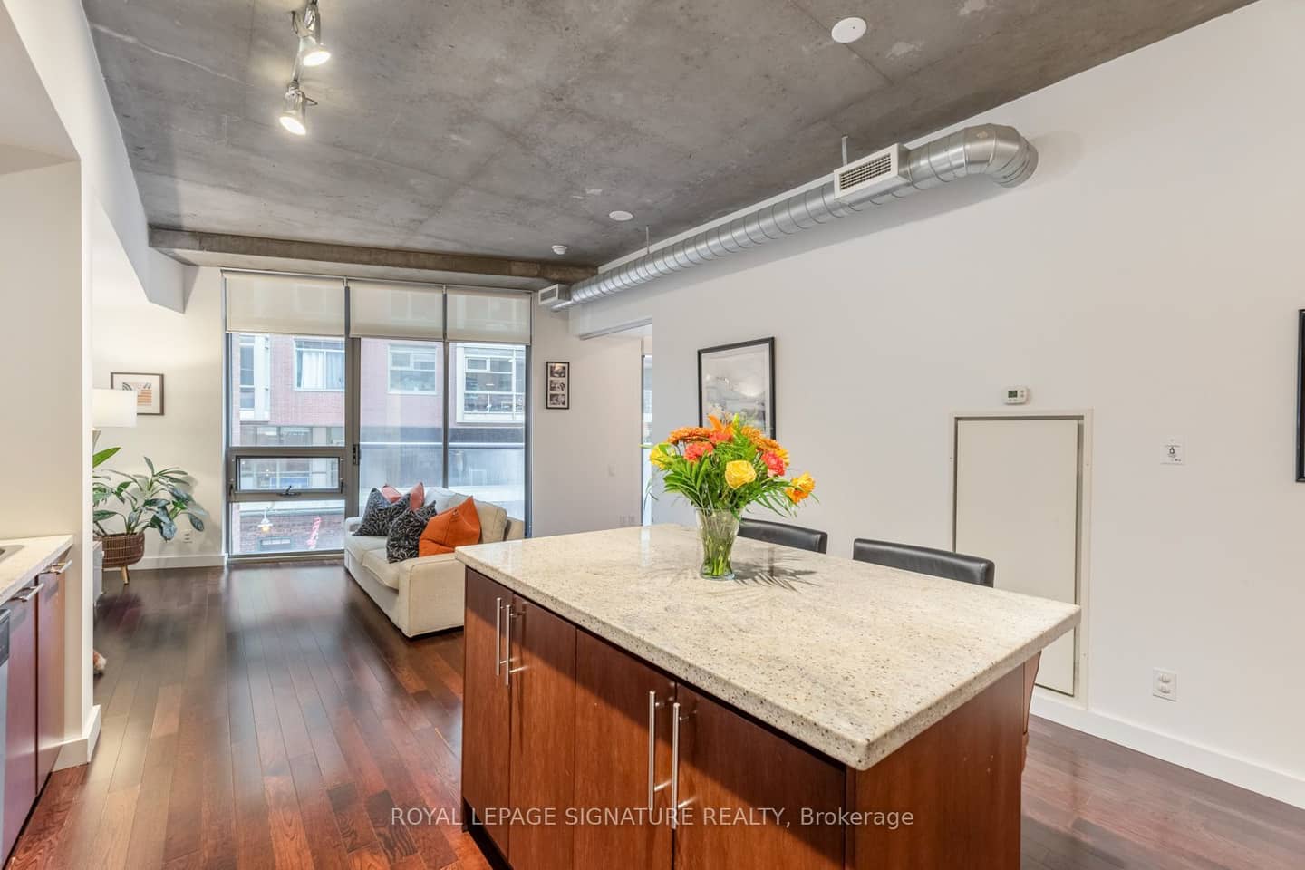 33 Mill Street 210, Toronto, ON M5A 3R3