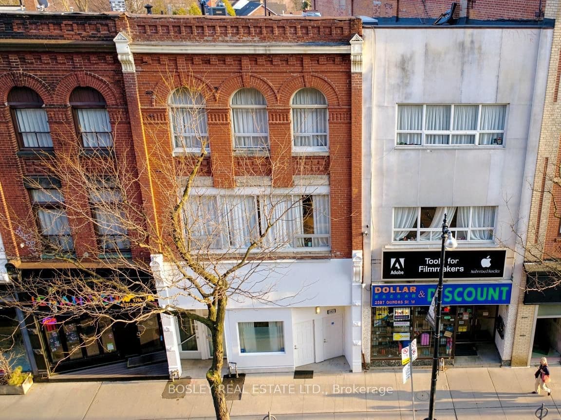 2963 Dundas Street W, Toronto, ON M6P 1Z2