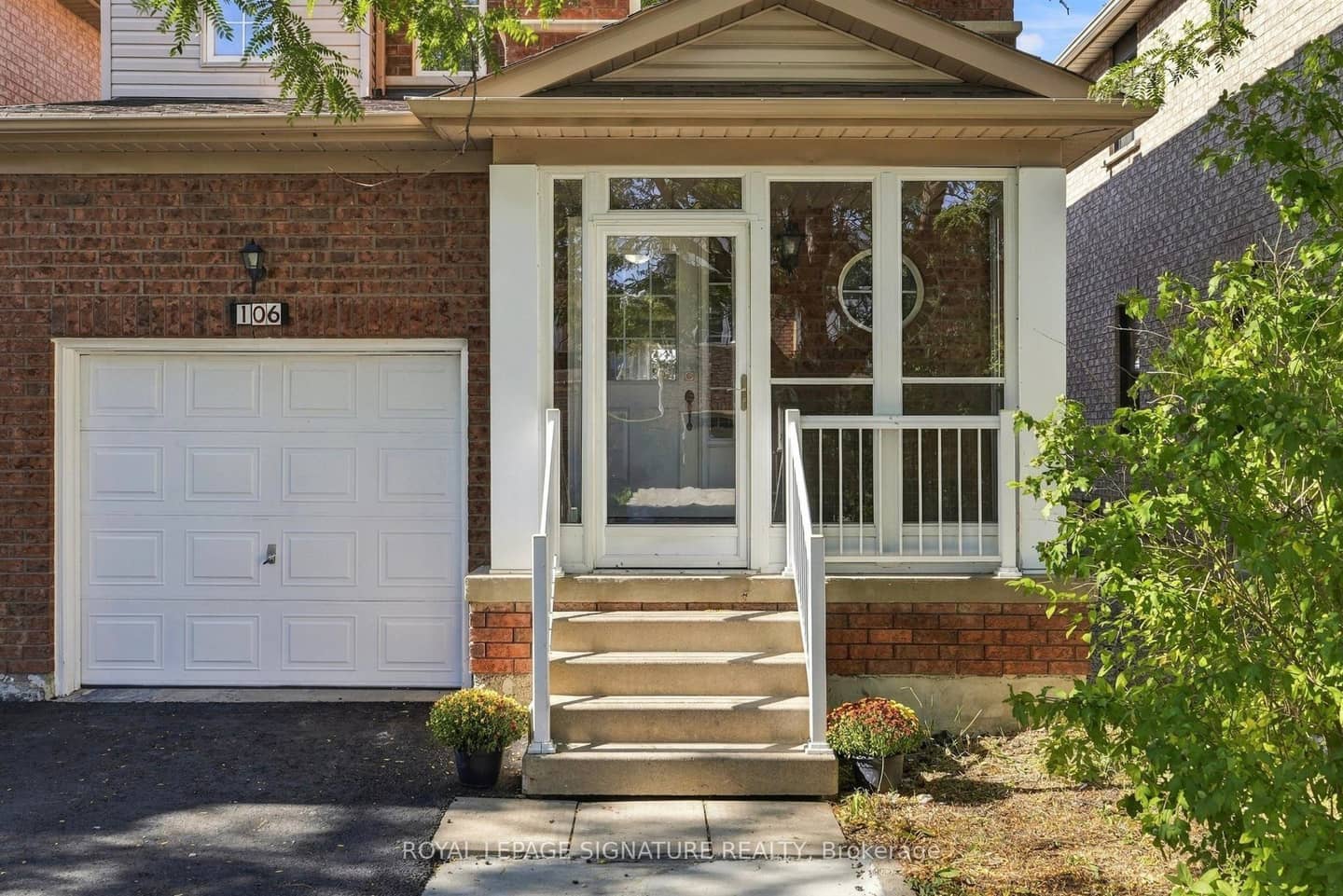 106 Heartleaf Crescent, Brampton, ON L7A 2B9