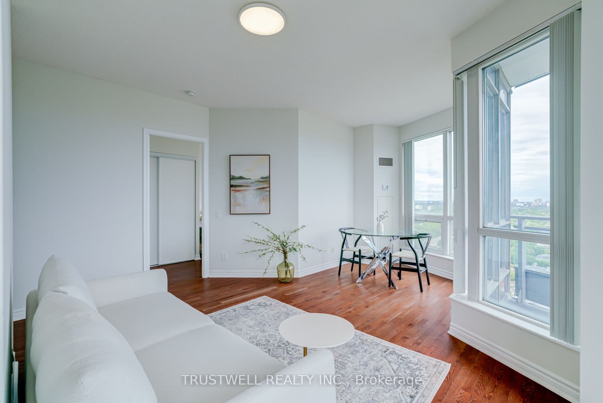 60 Byng Avenue 2210, Toronto, ON M2N 7K3