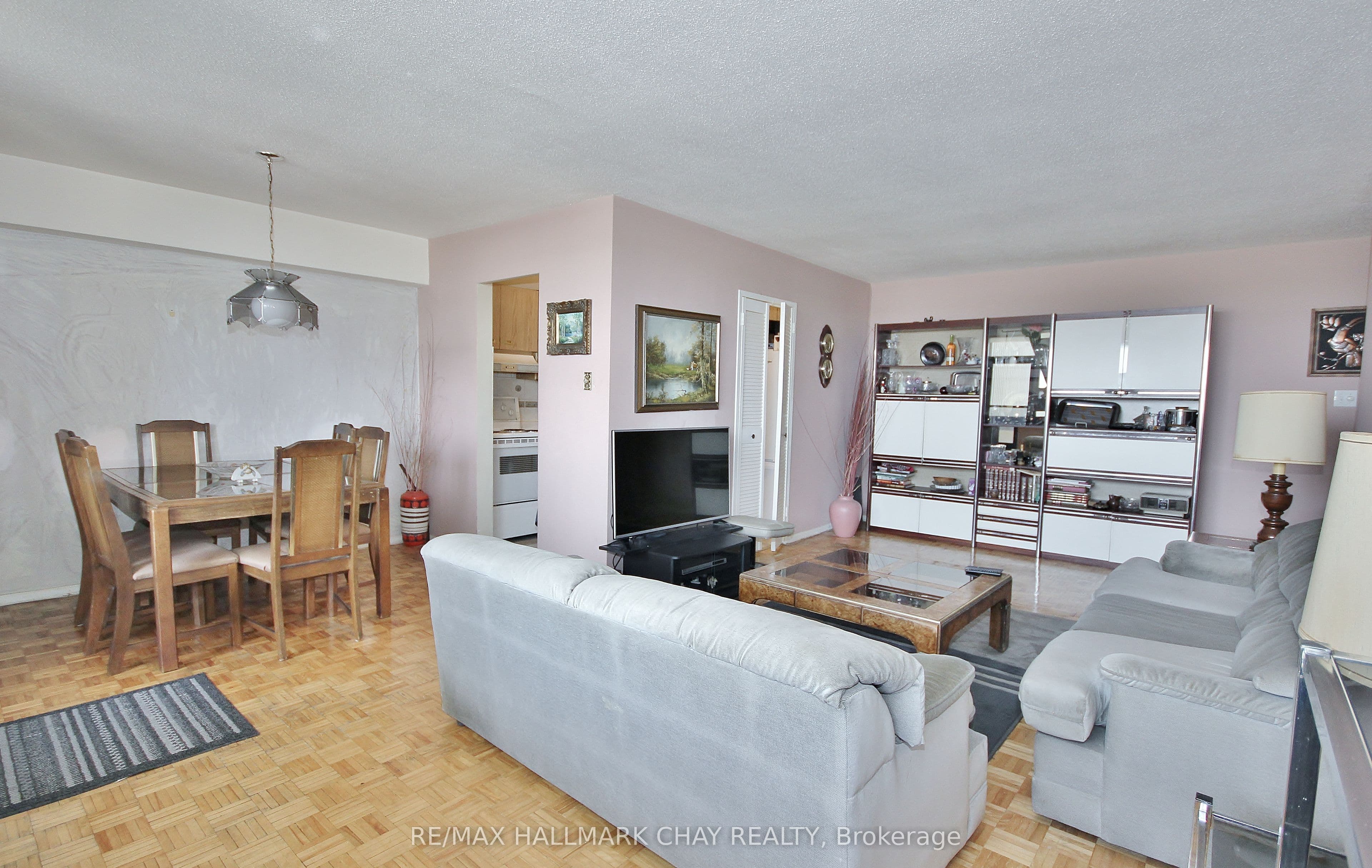 1455 LAWRENCE Avenue W 1707, Toronto, ON M6L 1B1