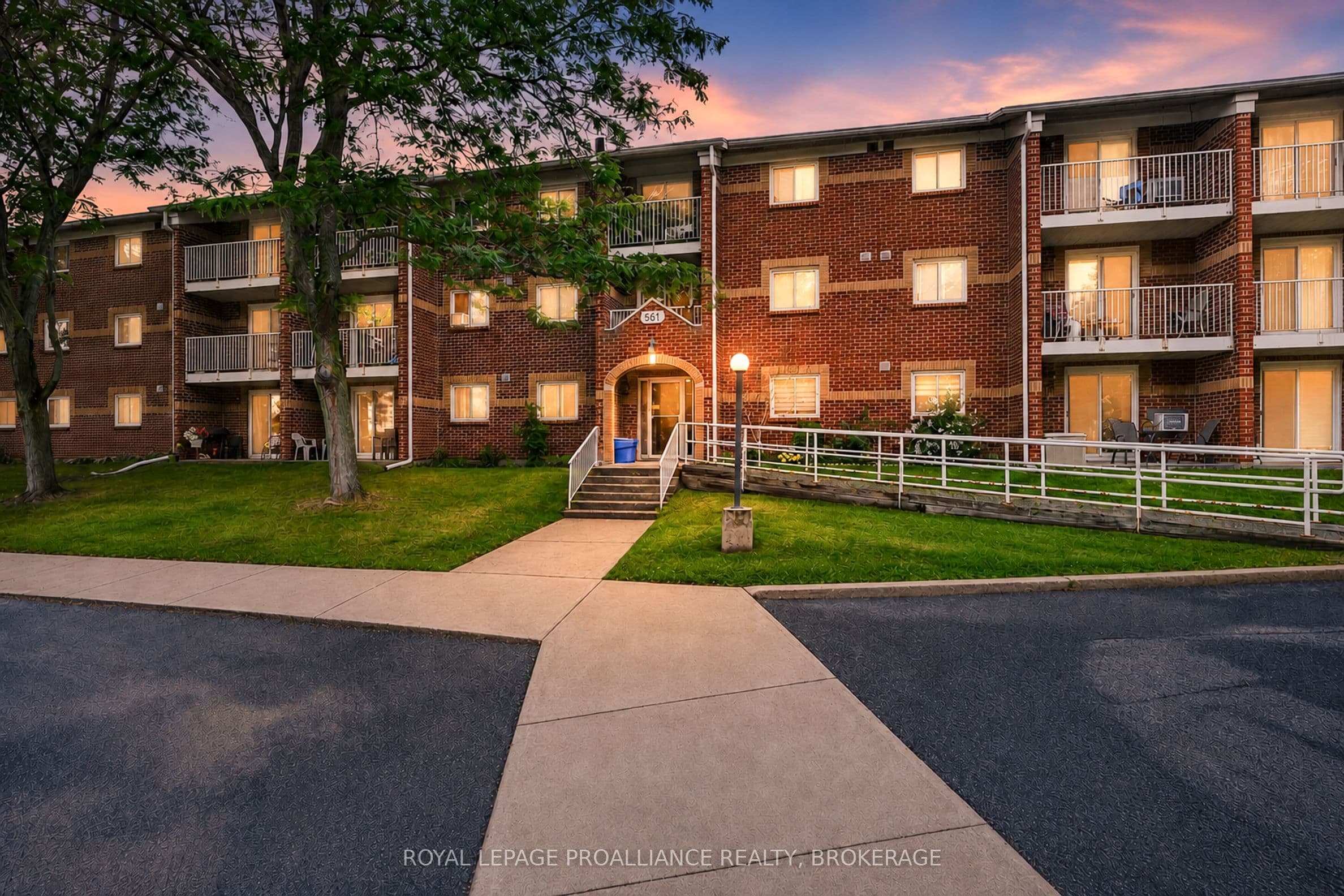 561 Armstrong Road 210, Kingston, ON K7M 8J9