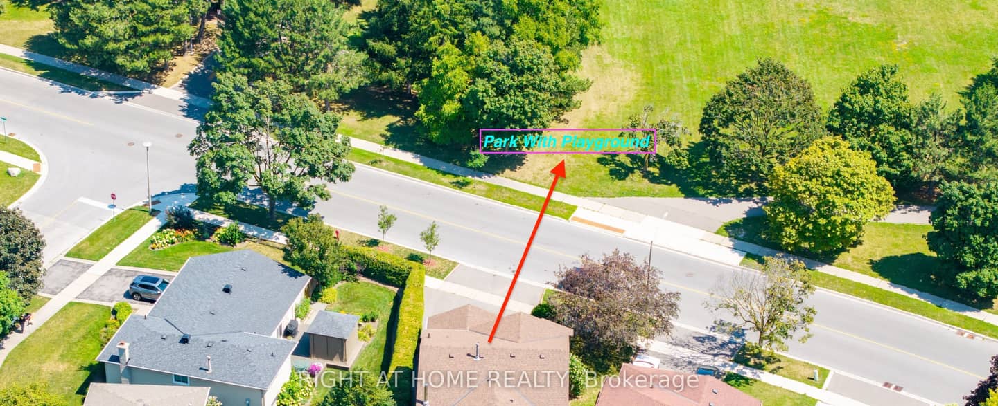 345 Mill Street S, Brampton, ON L6Y 2Y8