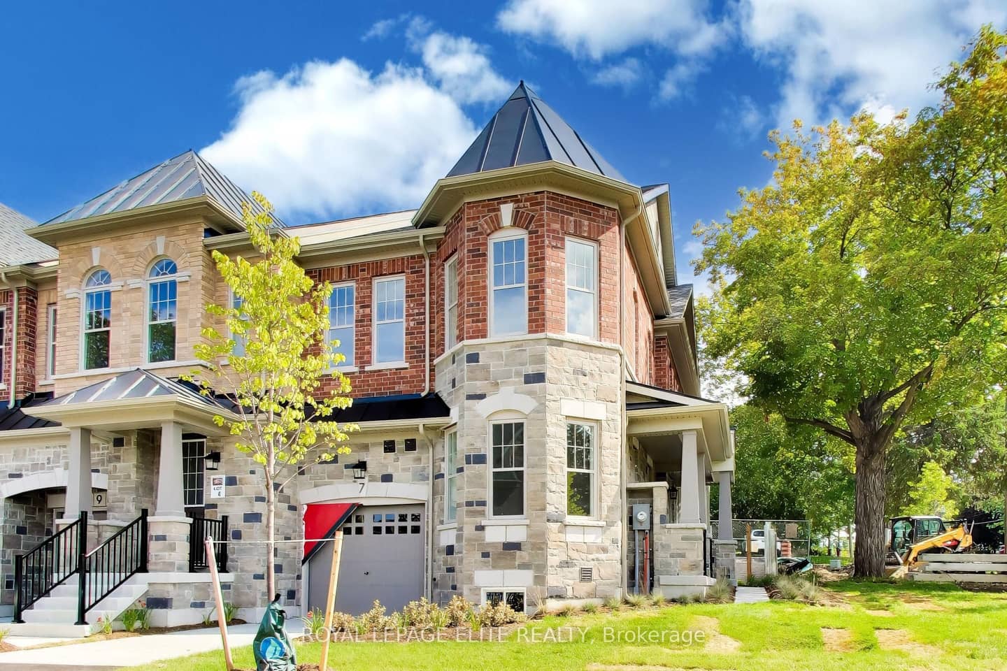 7 Dennison Street S, King, ON L7B 1G2