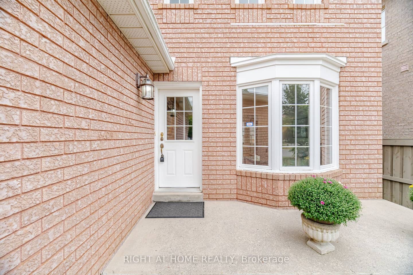 3970 Worthview Place, Mississauga, ON L5N 6S7