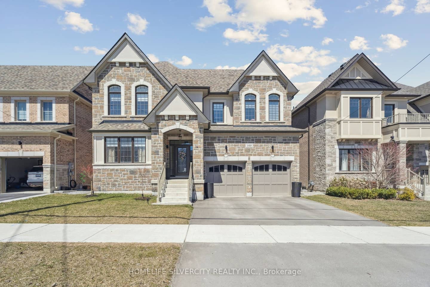 100 Church Street, Georgina, ON L4P 1J4
