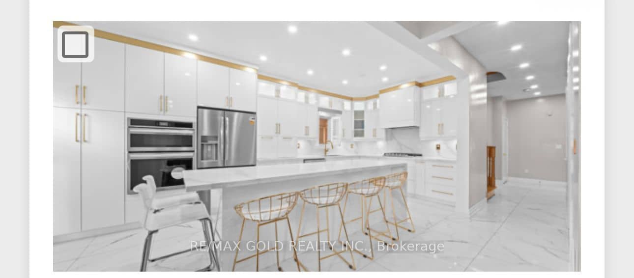 19 Attview Crescent, Brampton, ON L6P 2R5
