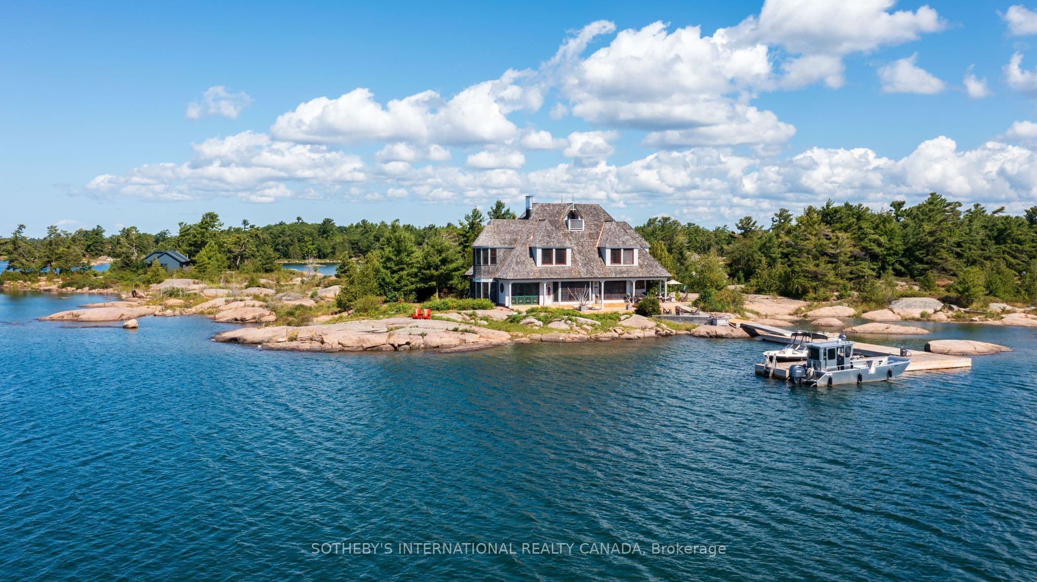 1 A307 Island, The Archipelago, ON P0G 1K0