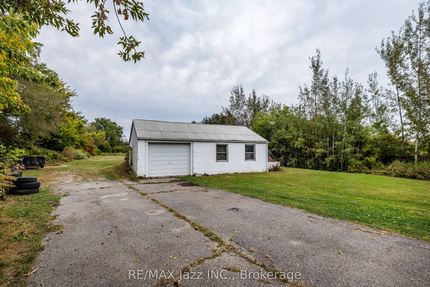 1585 Townline Road N, Clarington, ON L1H 8L7