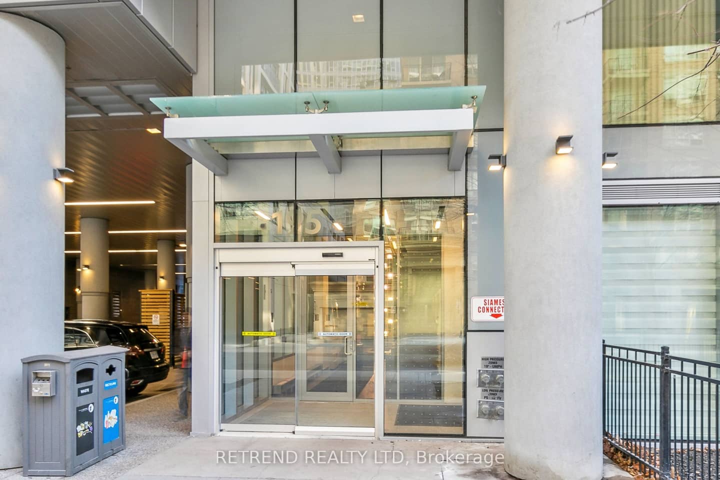 195 Redpath Avenue 1402, Toronto, ON M4P 0E4