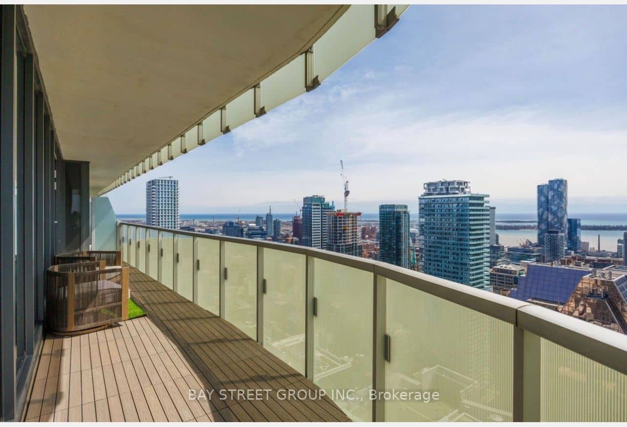 197 Yonge Street 4209, Toronto, ON M5B 0C1