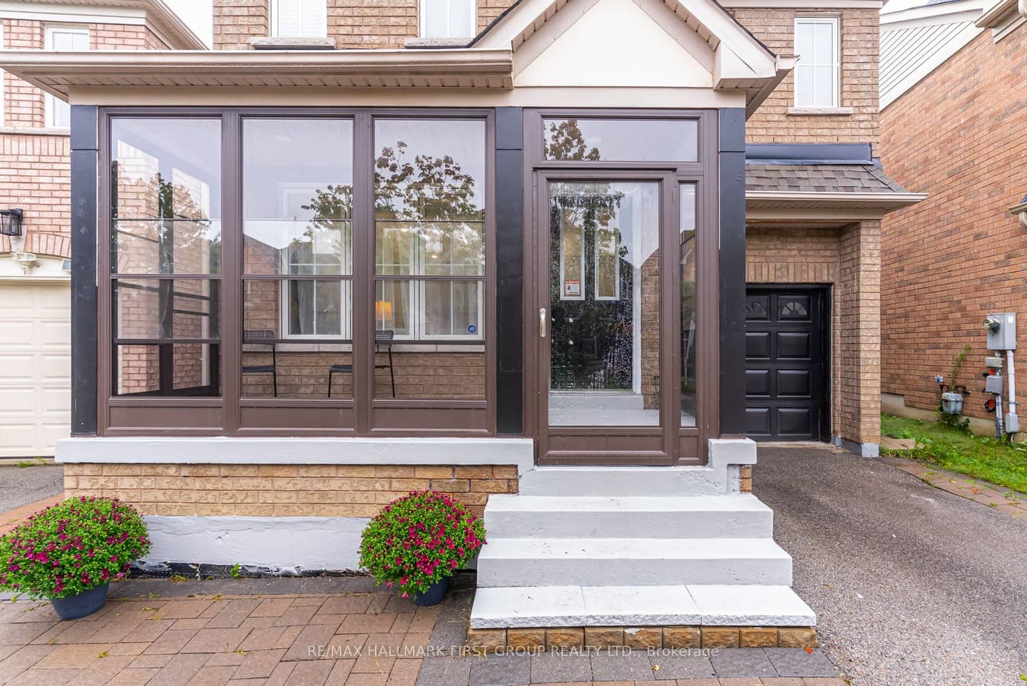 6 Tansley Crescent, Ajax, ON L1Z 1Y5