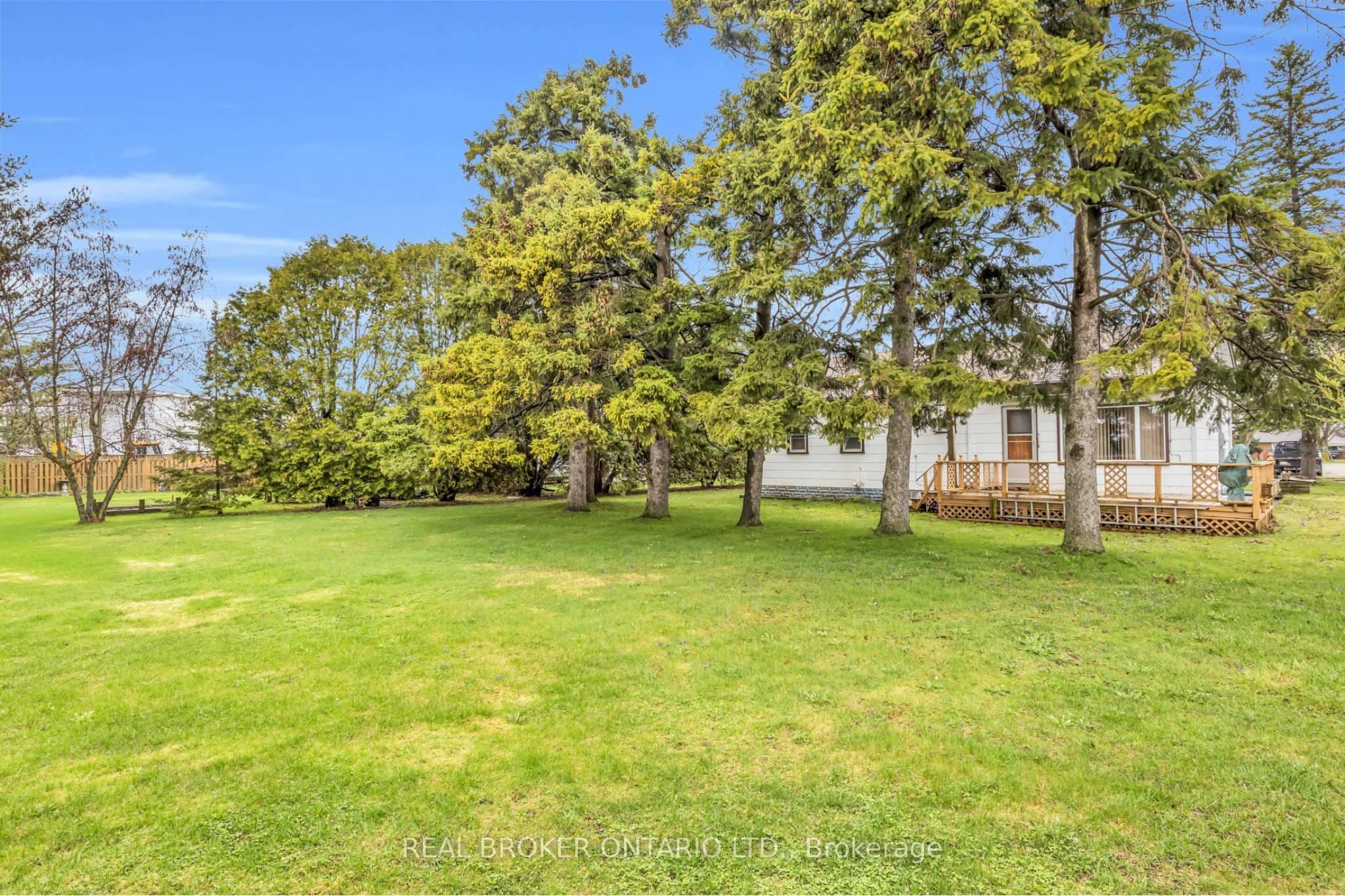 104 King Street, Minto, ON N0G 2P0
