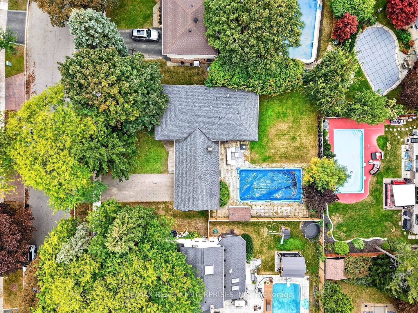 829 Terlin Boulevard, Mississauga, ON L5H 1T1