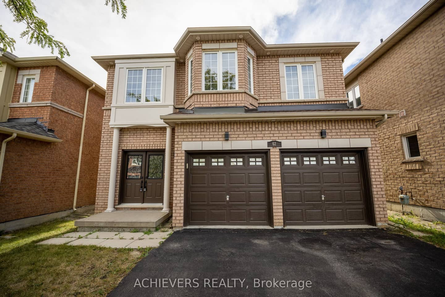 62 Sir Jacobs Crescent, Brampton, ON L7A 3V2
