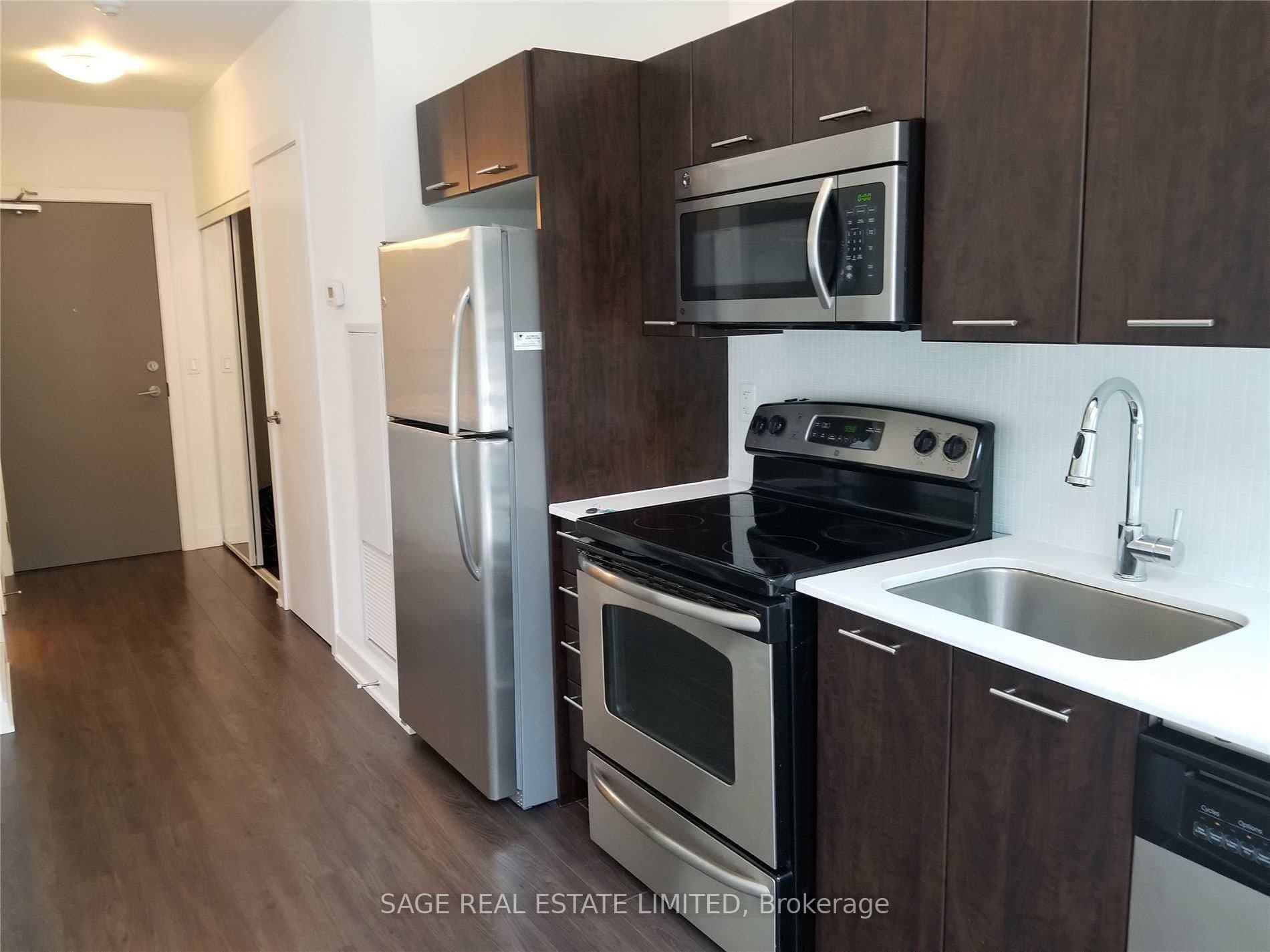 169 Fort York Boulevard 220, Toronto, ON M5V 0C8