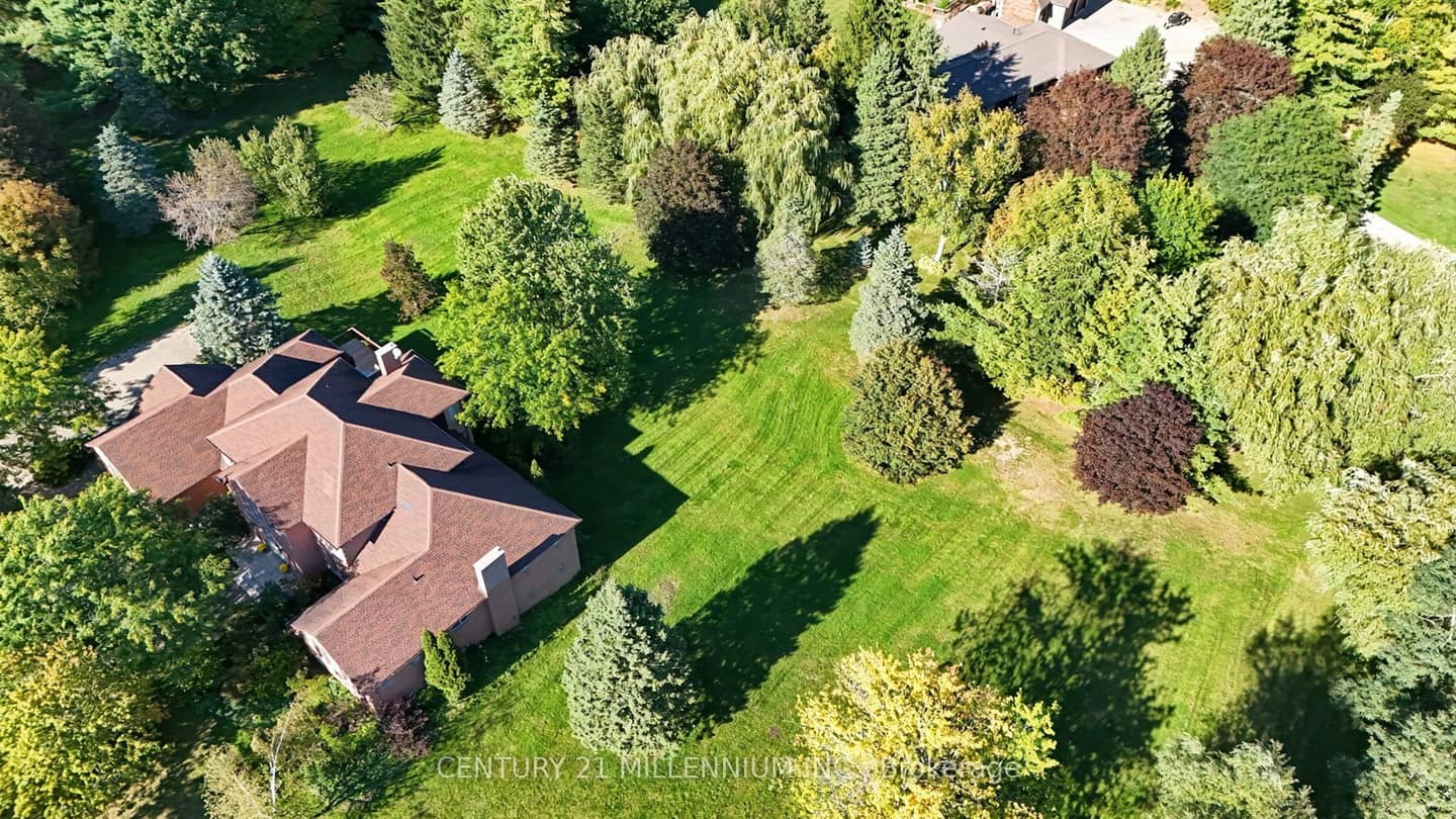 16 Tanglewood Drive, Caledon, ON L7K 0K6