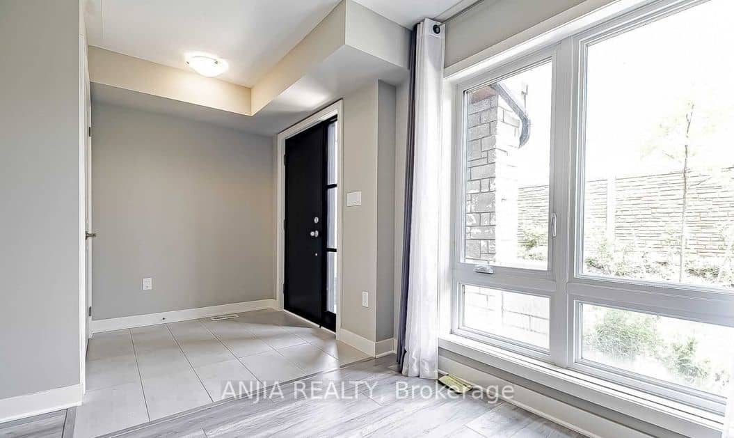 135 Carpaccio Avenue, Vaughan, ON L4H 4R6