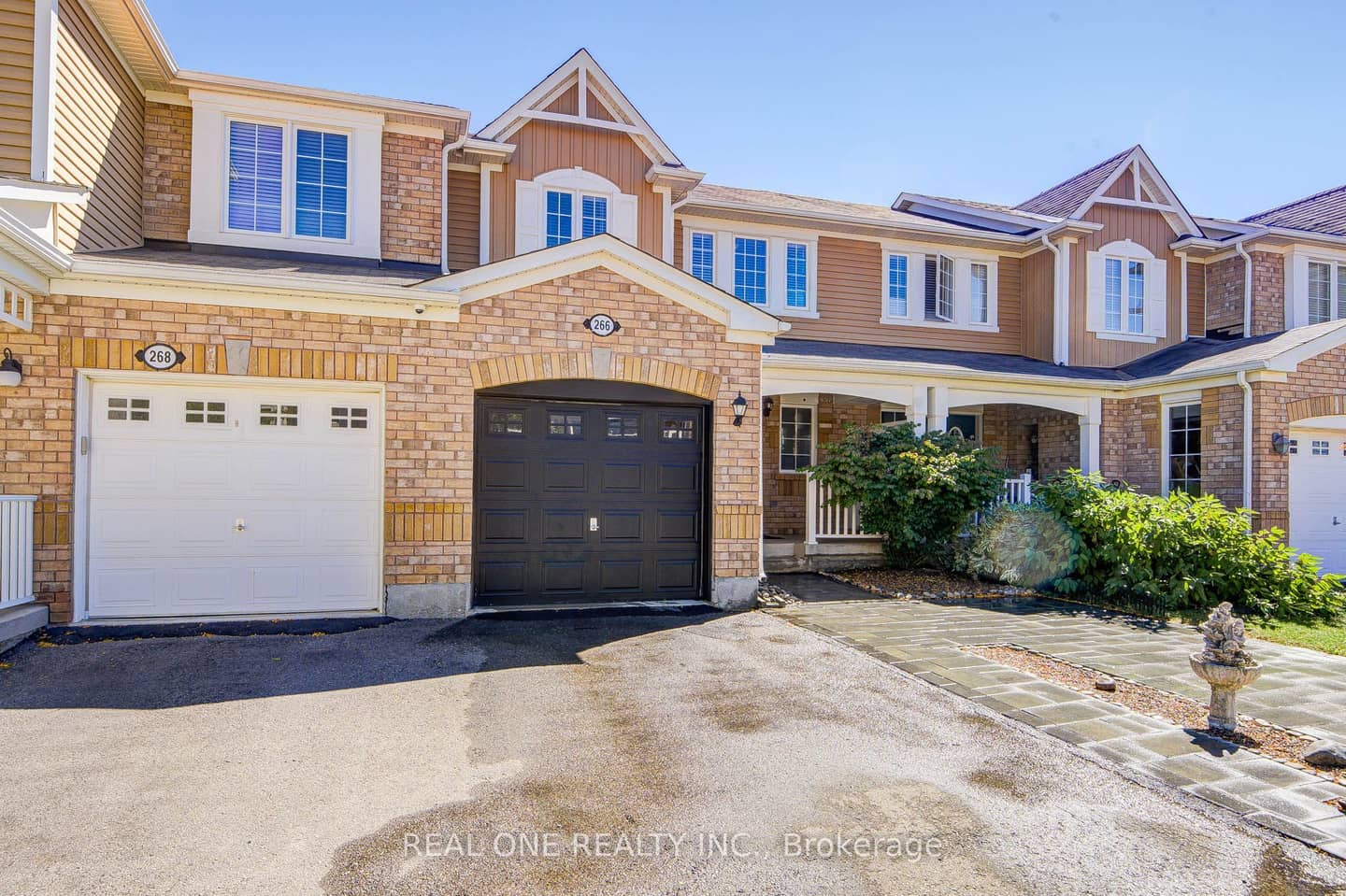 266 Woodley Crescent, Milton, ON L9T 8C4