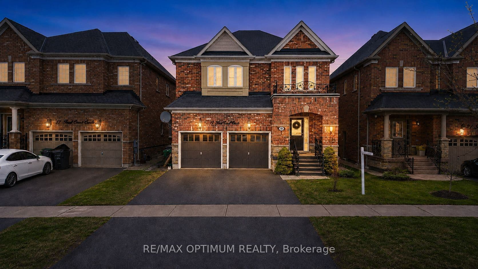 19 Teal Crest Circle, Brampton, ON L6X 2Z6