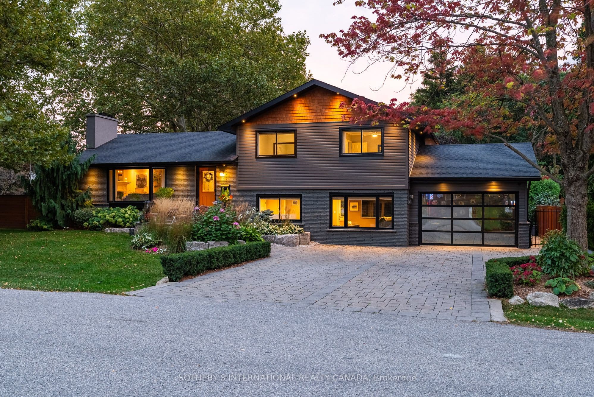 600 Deborah Crescent, Burlington, ON L7T 2N1